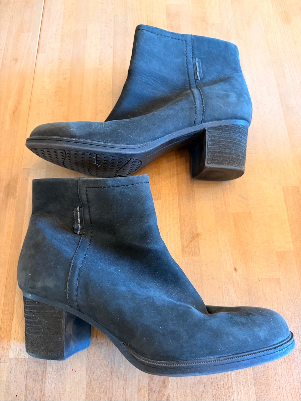 Rockport Cobb Hill “Natashya” Black Suede Ankle Booties with Block Heel